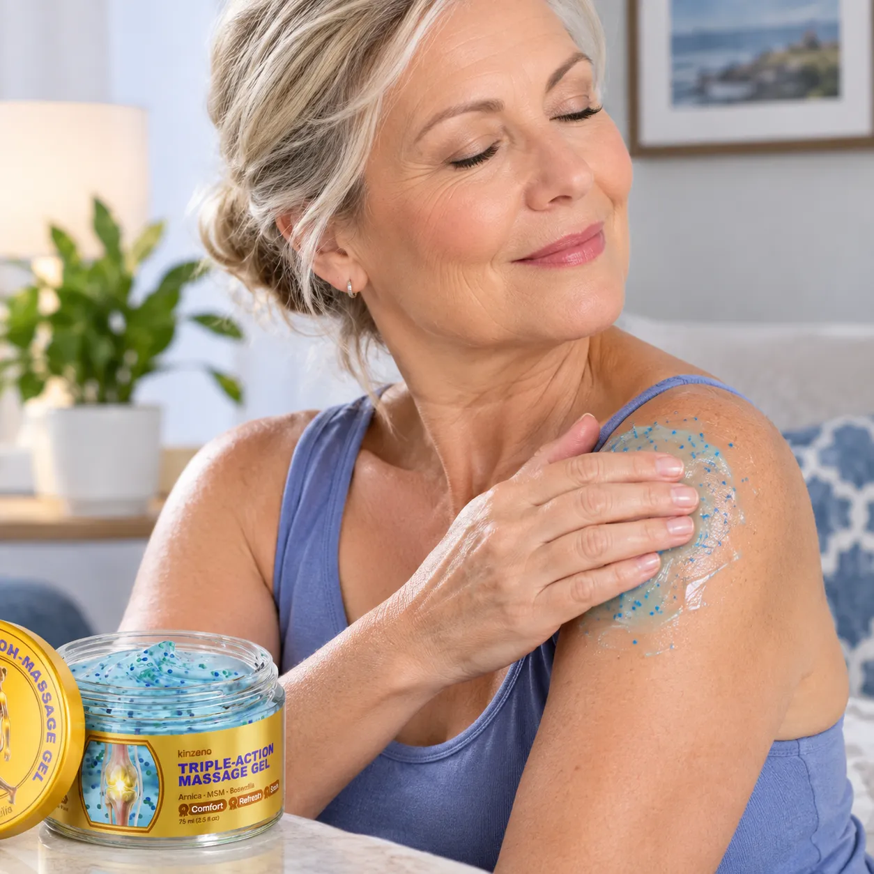 Kinzeno Gel applied to shoulder